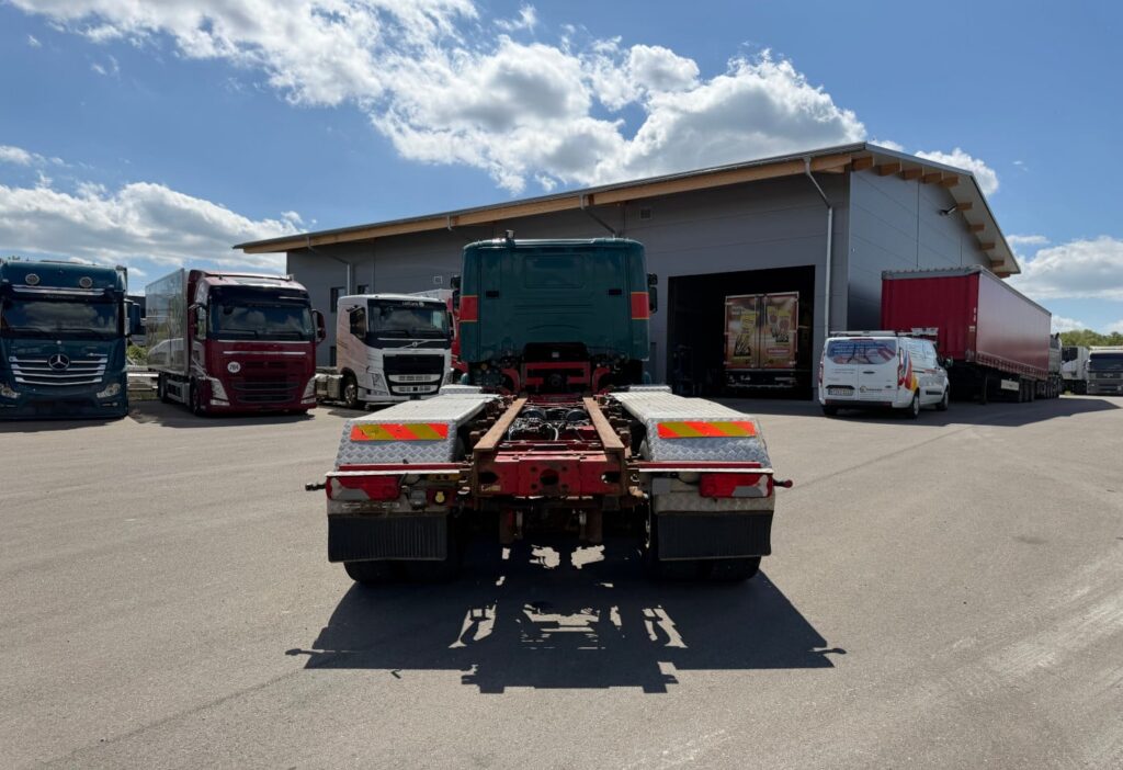 2011 Scania R560 CB 8x4 Fahrgestell EPTO
