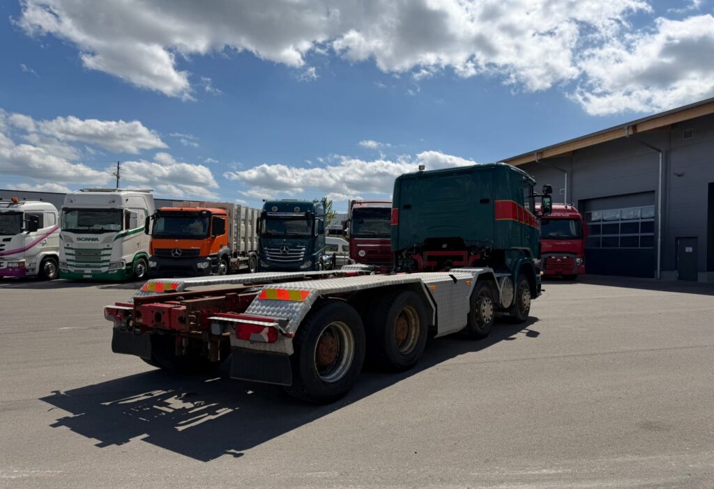 2011 Scania R560 CB 8x4 Fahrgestell EPTO