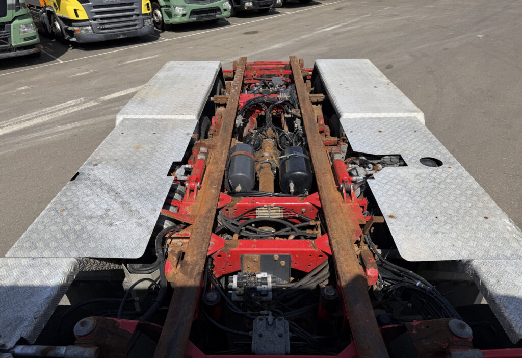 2011 Scania R560 CB 8x4 Fahrgestell EPTO