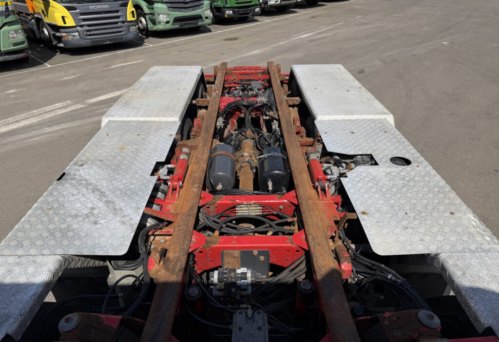 2011 Scania R560 CB 8x4 Fahrgestell EPTO