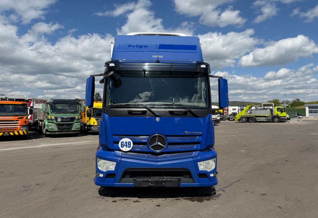 2015 Mercedes-Benz Actros 1843 4x2 TK-1200