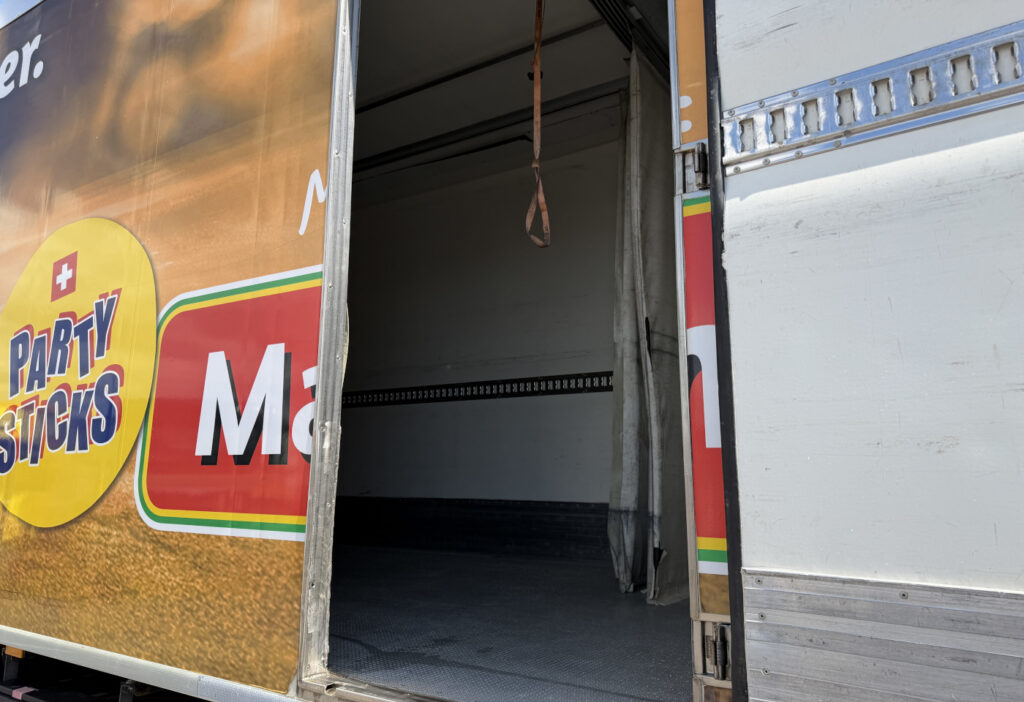 2015 Mercedes-Benz Actros 1843 4x2 TK-1200