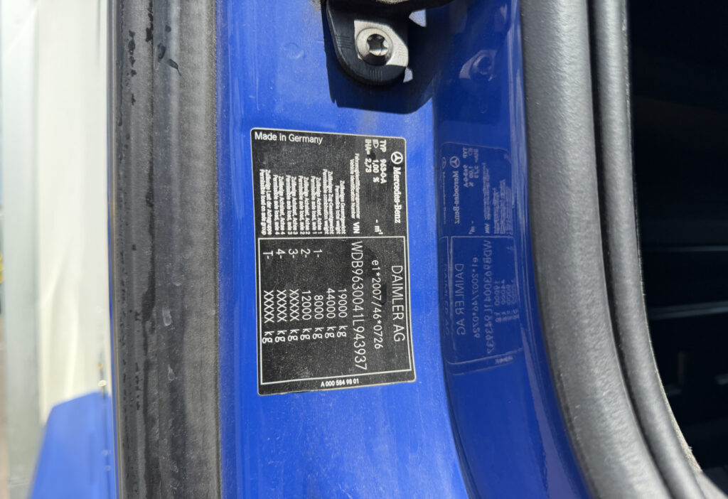 2015 Mercedes-Benz Actros 1843 4x2 TK-1200