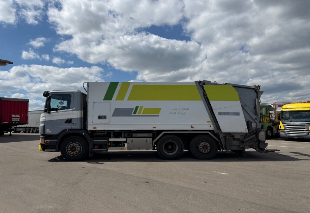 2013 Scania G440LB 6x2*4 21m³ Kran
