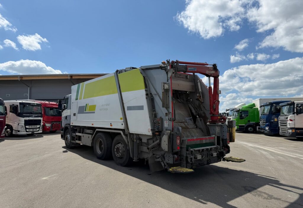2013 Scania G440LB 6x2*4 21m³ Kran