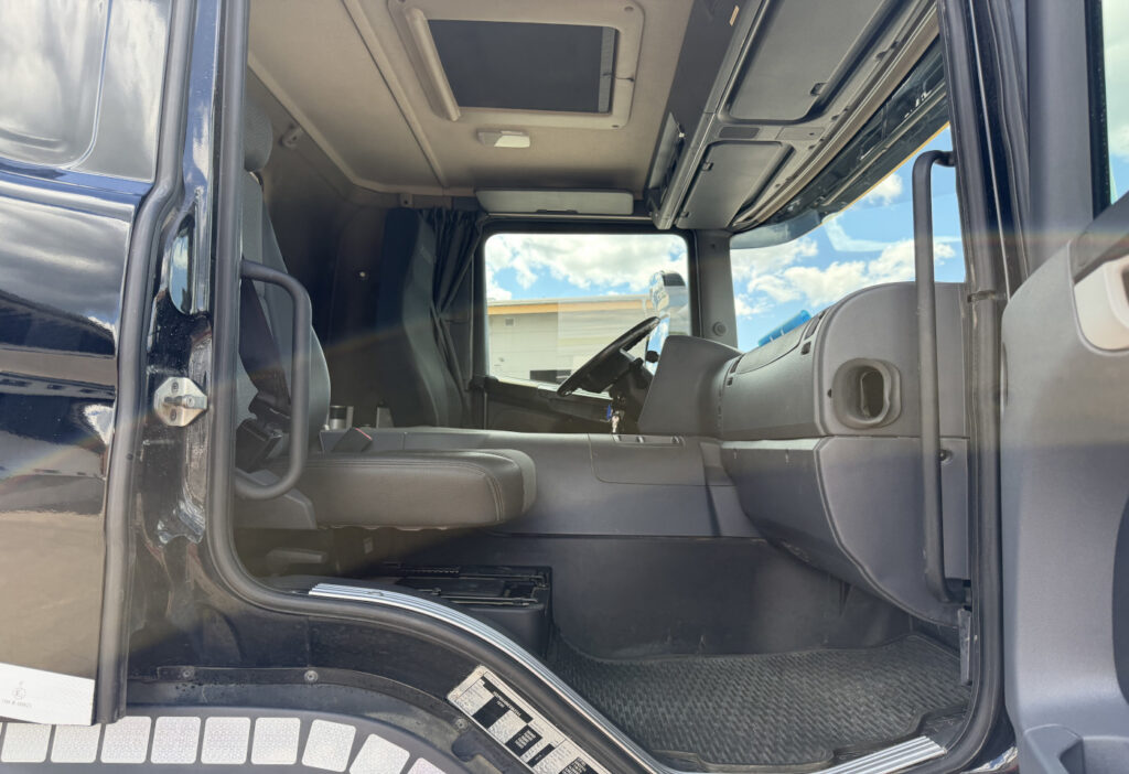 2017 Scania P410 6x4 UT