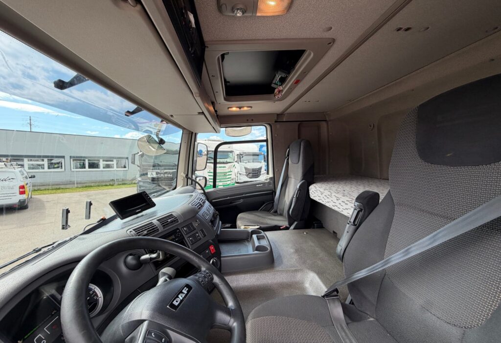 2014 DAF CF 400 4x2