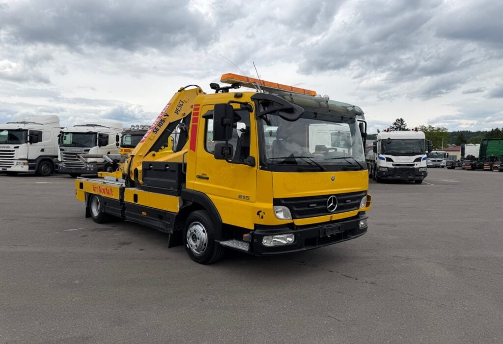 2005 Mercedes-Benz Atego 815 4x2 SE 105N/2