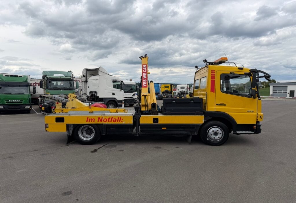 2005 Mercedes-Benz Atego 815 4x2 SE 105N/2