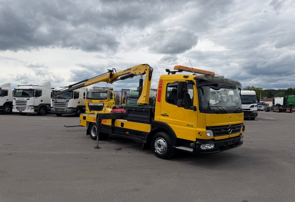 2005 Mercedes-Benz Atego 815 4x2 SE 105N/2