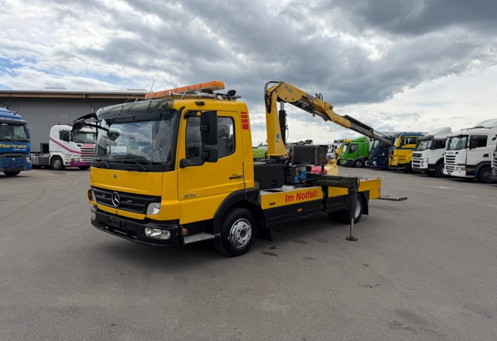 2005 Mercedes-Benz Atego 815 4x2 SE 105N/2