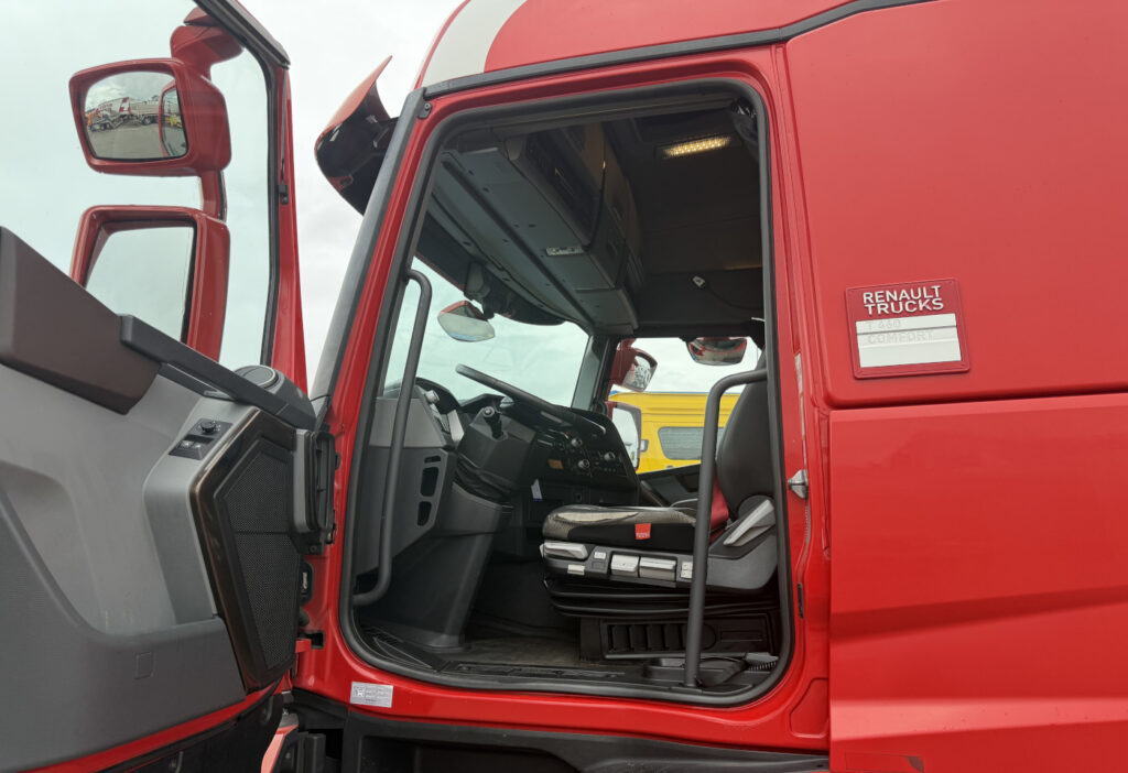 2016 Renault T460 4x2 SZM