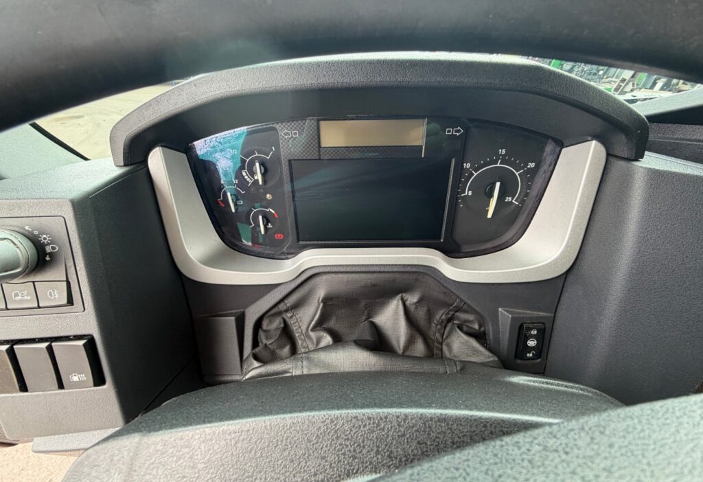 2016 Renault T460 4x2 SZM