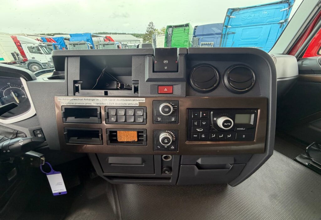 2016 Renault T460 4x2 SZM