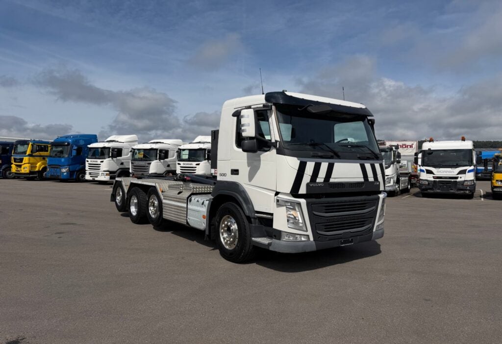 2018 Volvo FM-500 8x2 Hiab