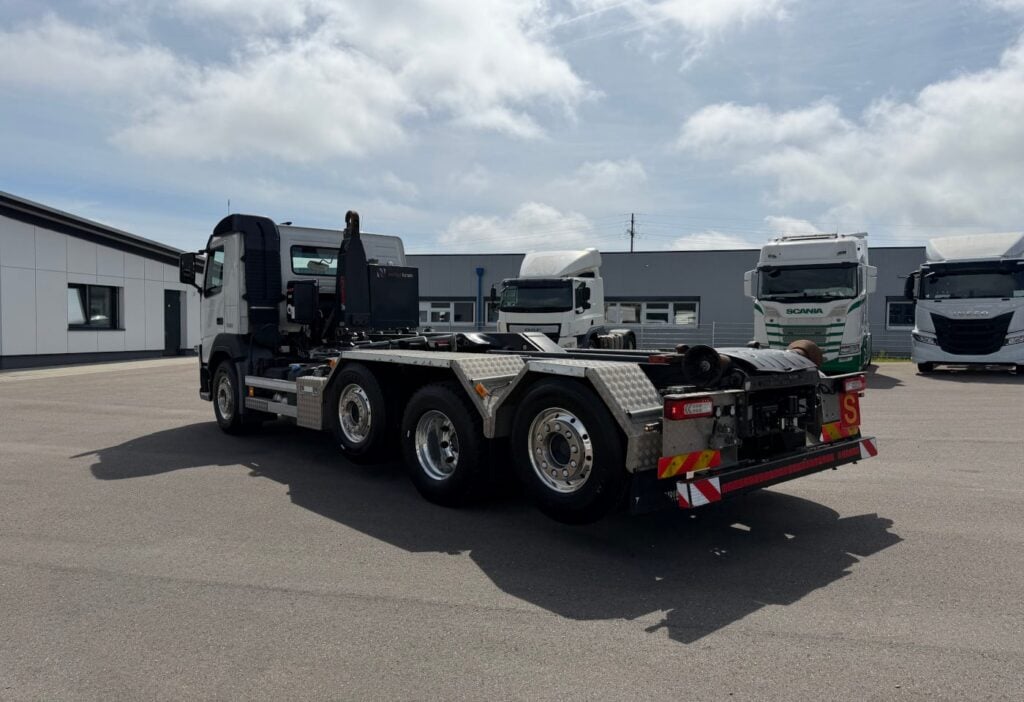 2018 Volvo FM-500 8x2 Hiab