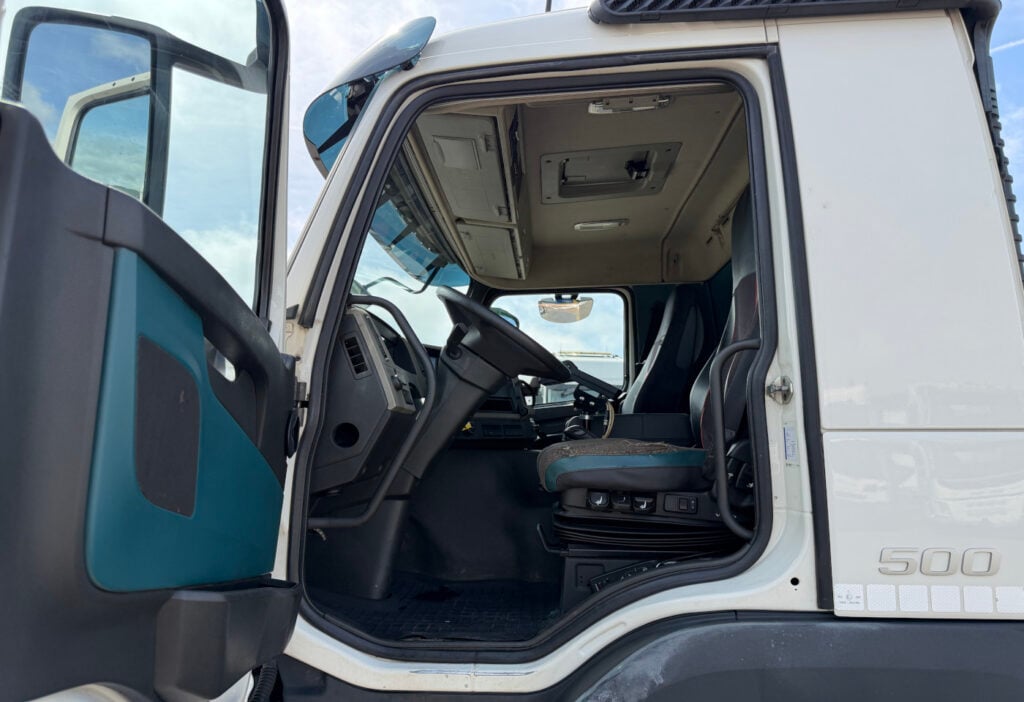 2018 Volvo FM-500 8x2 Hiab