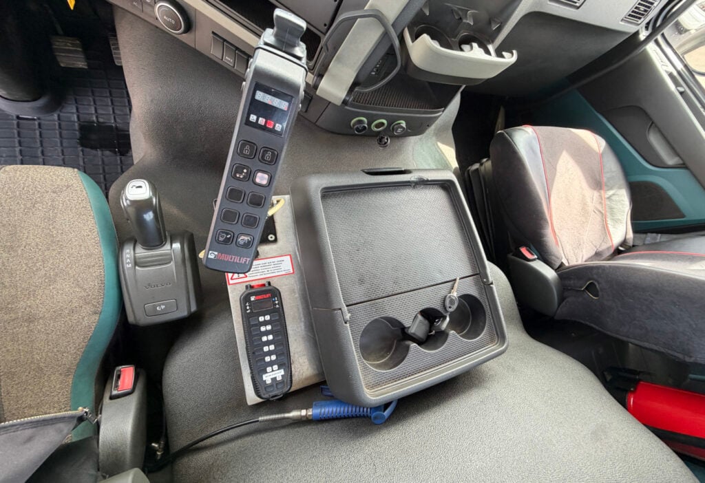 2018 Volvo FM-500 8x2 Hiab
