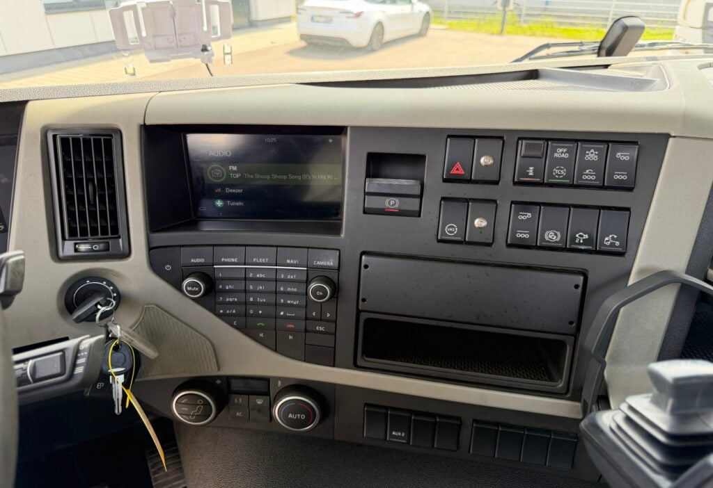 2018 Volvo FM-500 8x2 Hiab