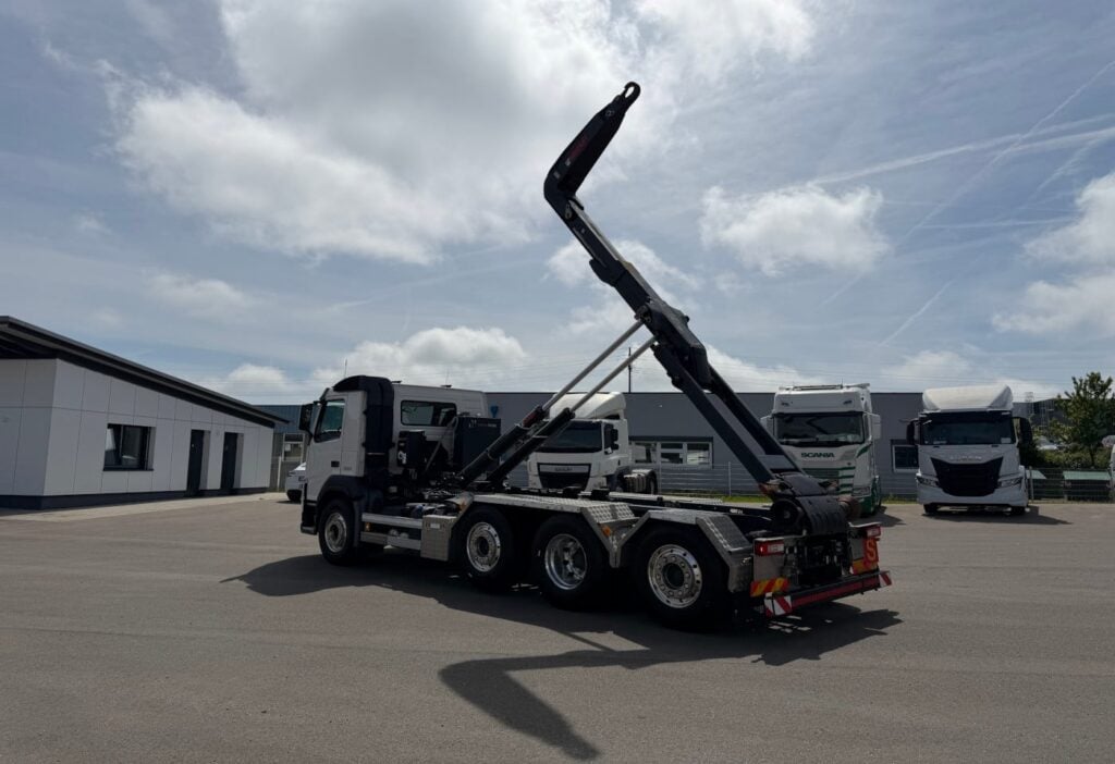 2018 Volvo FM-500 8x2 Hiab
