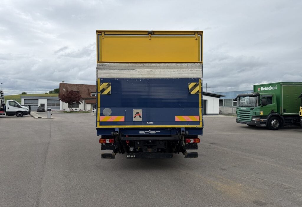 2017 Mercedes-Benz Atego 1530 4x2 Koffer/HB