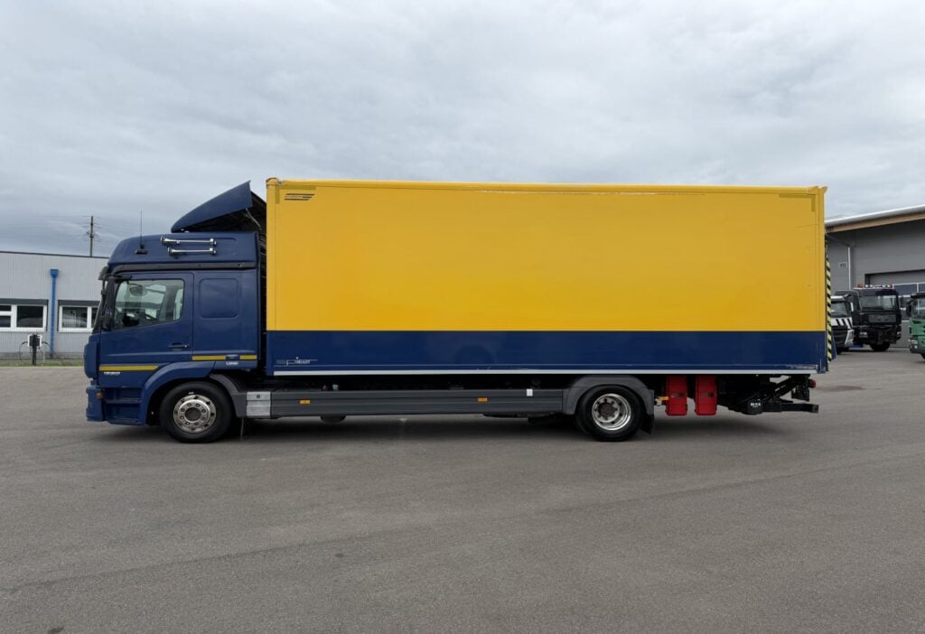 2017 Mercedes-Benz Atego 1530 4x2 Koffer/HB