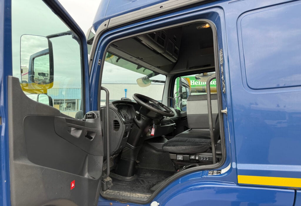 2017 Mercedes-Benz Atego 1530 4x2 Koffer/HB