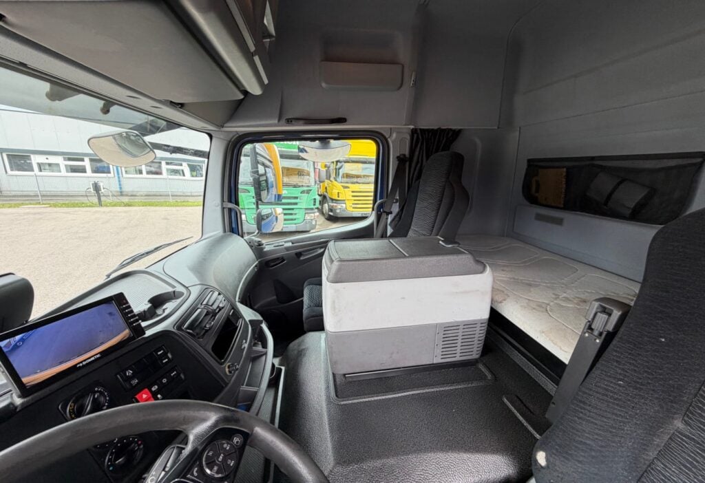 2017 Mercedes-Benz Atego 1530 4x2 Koffer/HB