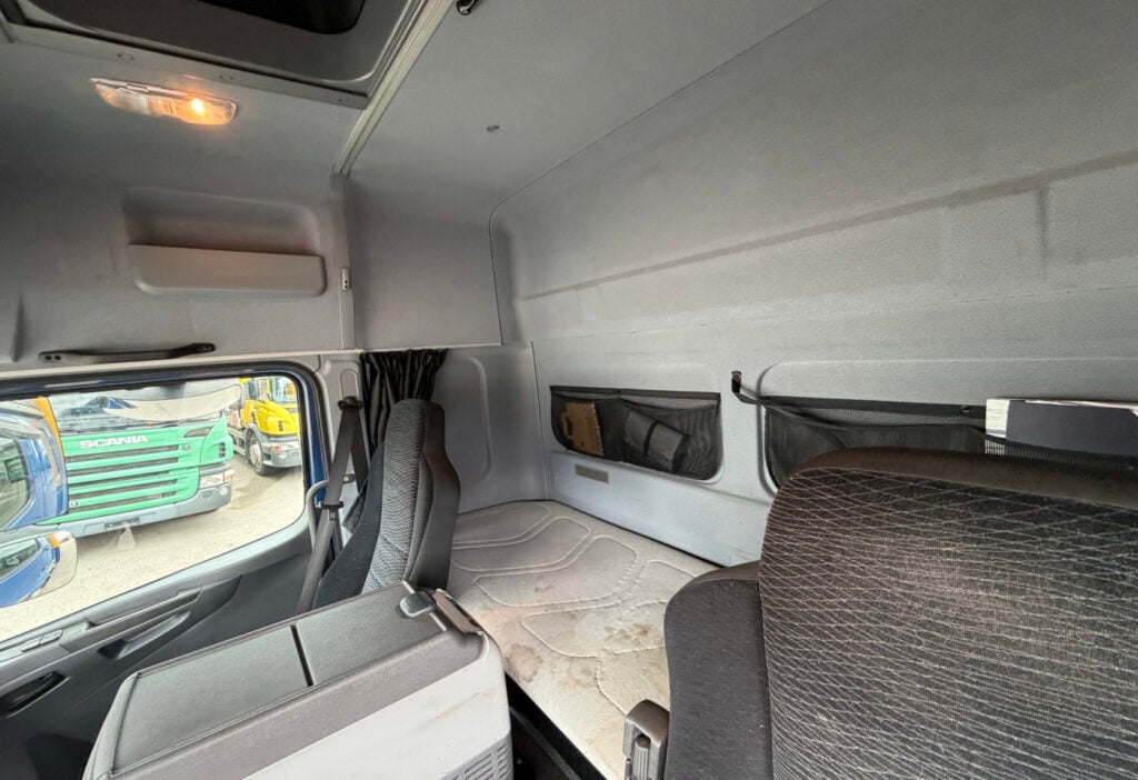 2017 Mercedes-Benz Atego 1530 4x2 Koffer/HB