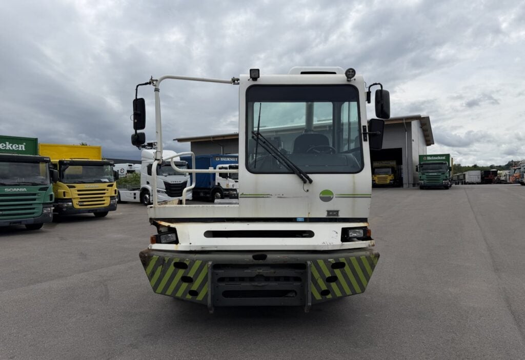 2013 Terberg YT222 4x2 Chassis-Kabine