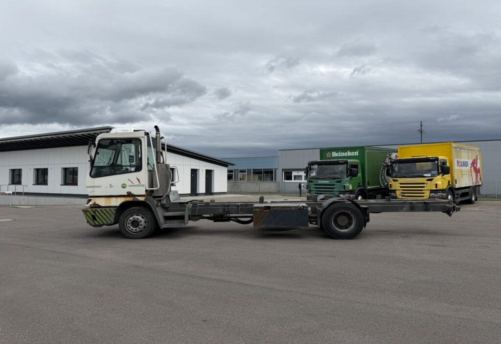 2013 Terberg YT222 4x2 Chassis-Kabine