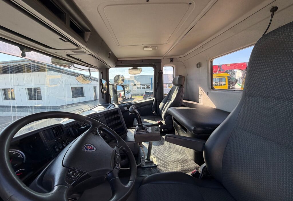 2013 Scania G 440 LB 8x4 Moser