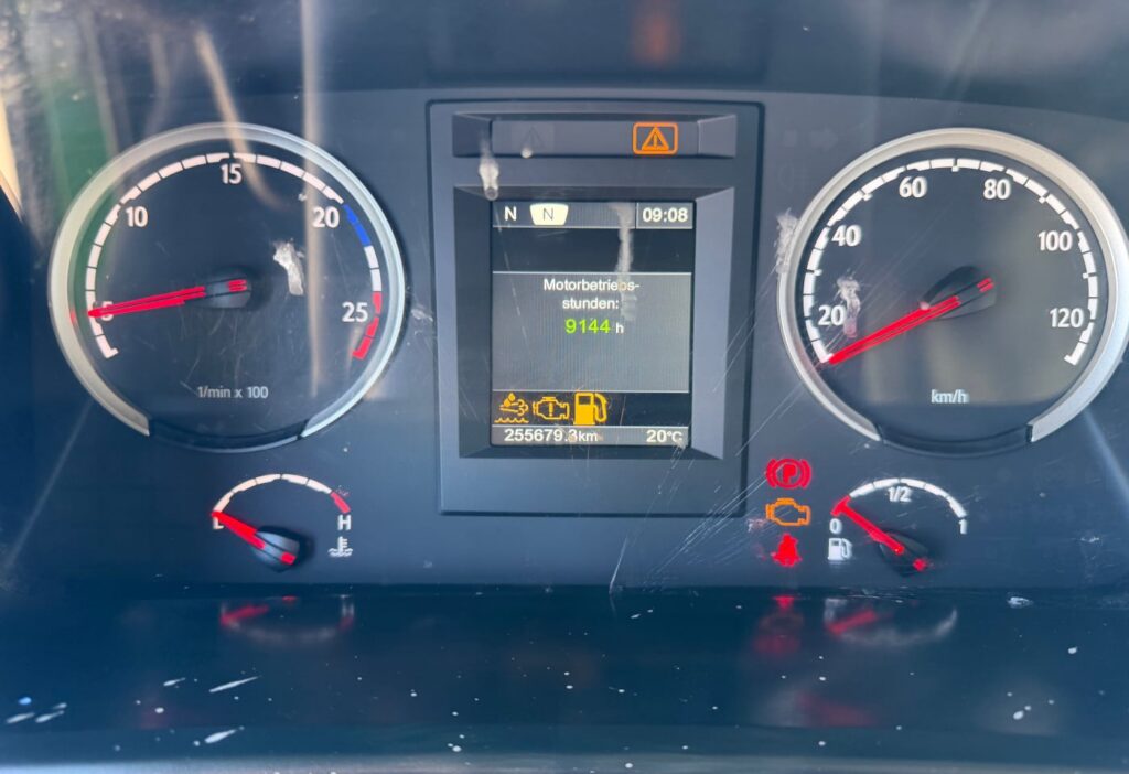 2013 Scania G 440 LB 8x4 Moser