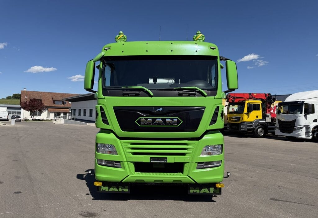 2018 MAN TGX 26.500 6x2*4 Nebenantrieb