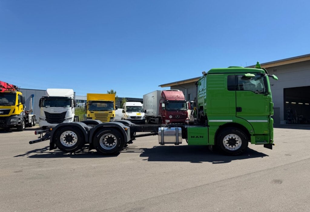 2018 MAN TGX 26.500 6x2*4 Nebenantrieb