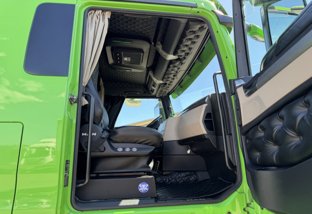 2018 MAN TGX 26.500 6x2*4 Nebenantrieb