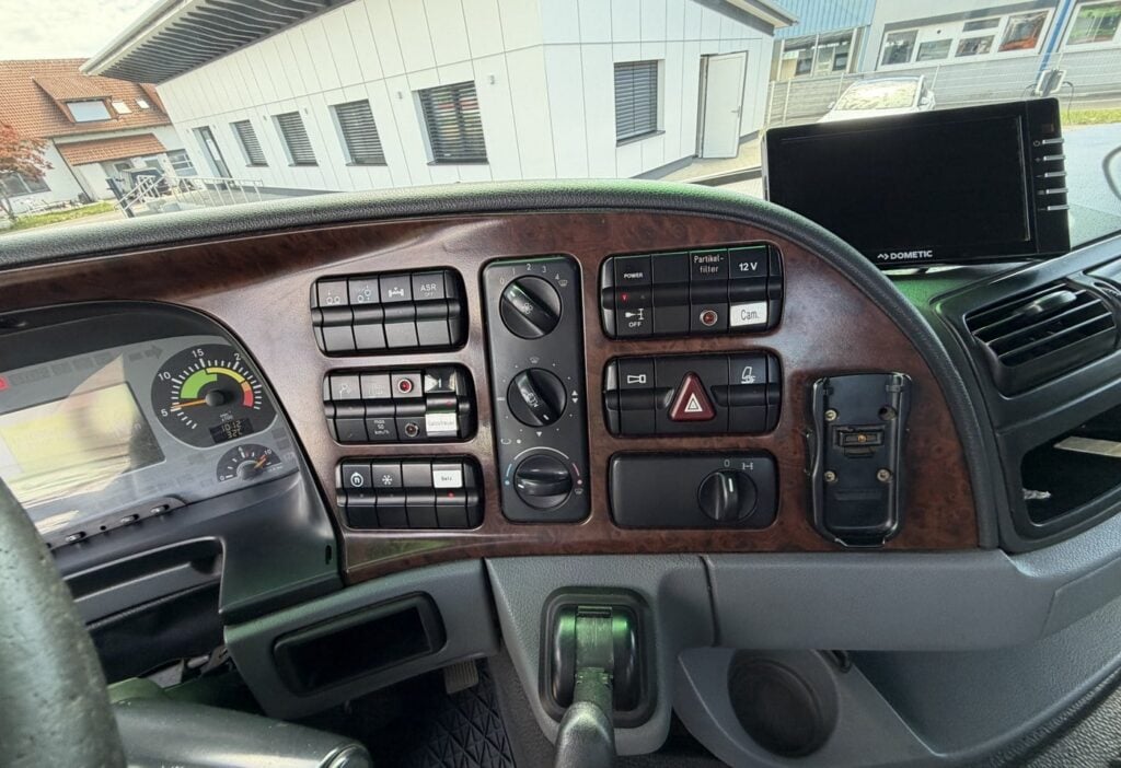 2008 Mercedes-Benz Actros 2536 6x2*4 Trösch