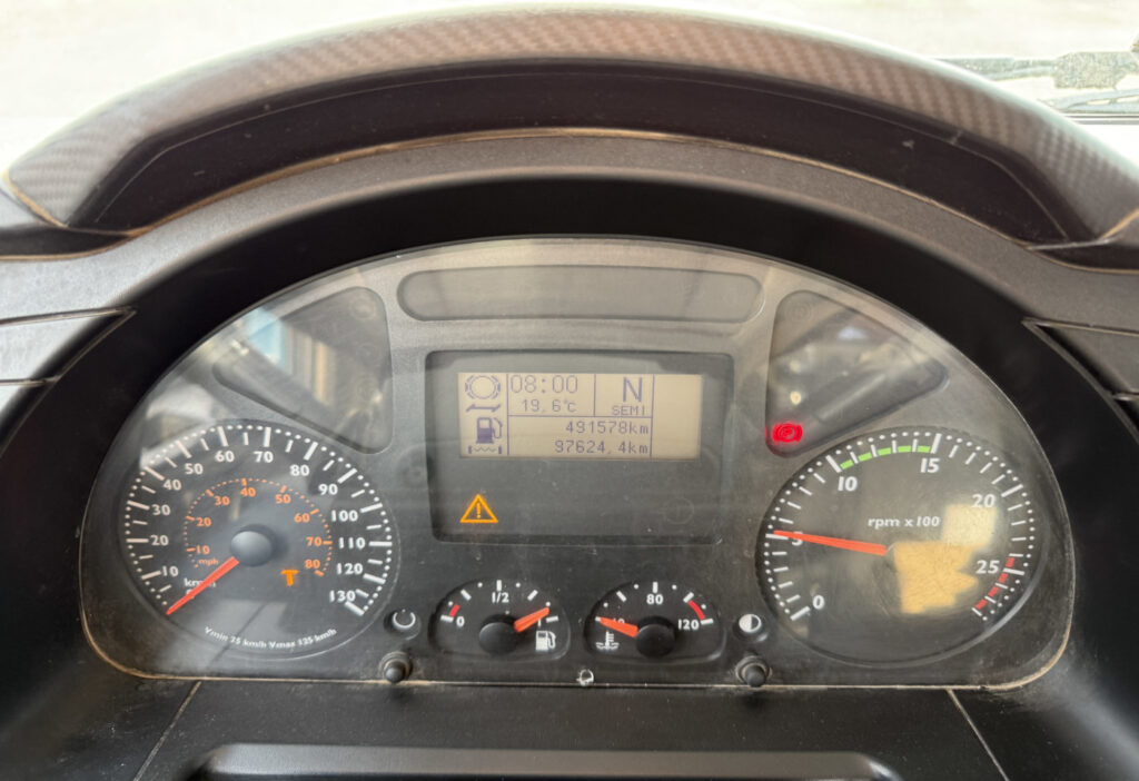 2014 Iveco 340T45 8x4 Trösch