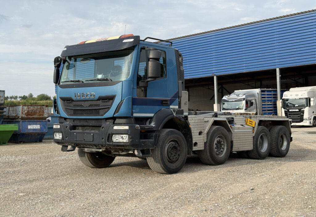 2014 Iveco 340T45 8x4 Trösch