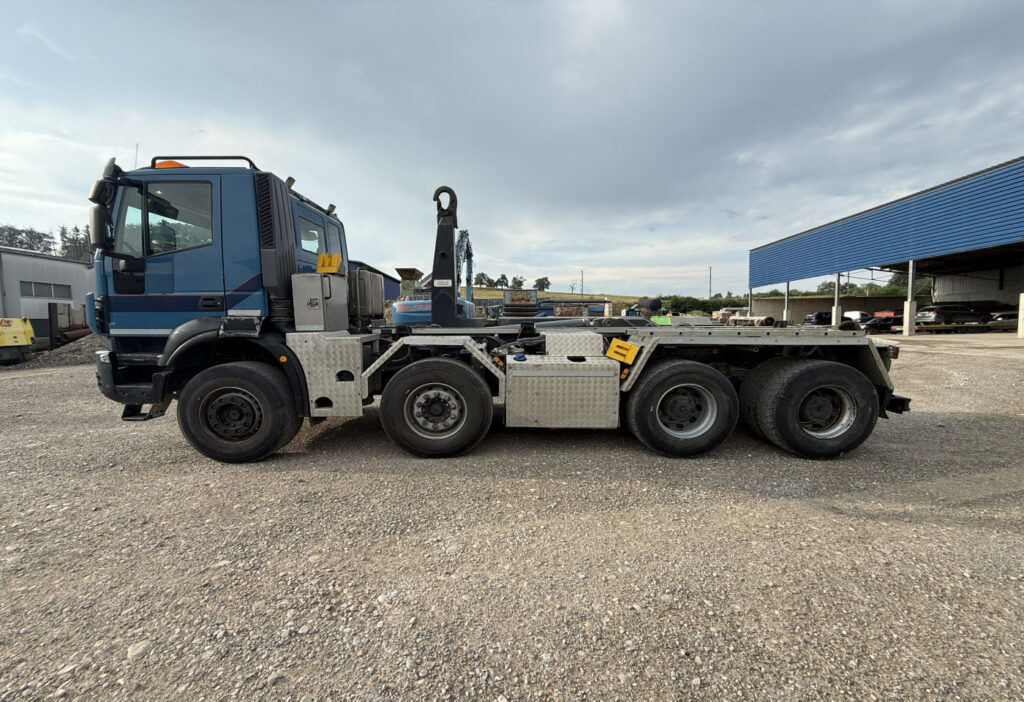 2014 Iveco 340T45 8x4 Trösch