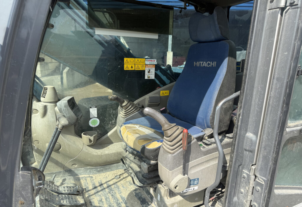 2006 Hitachi ZX250LCN-3