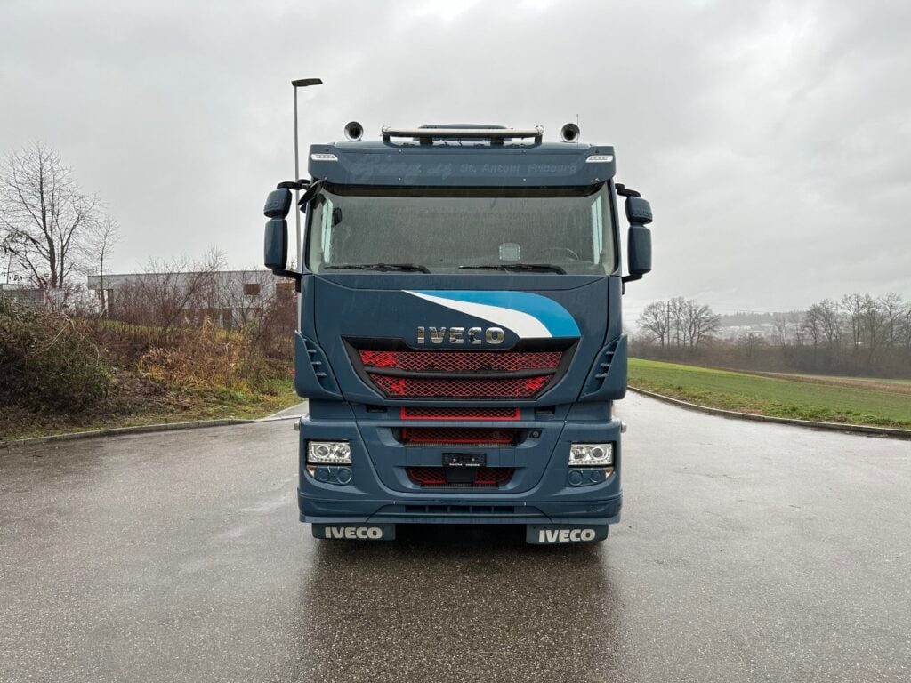 (D) 2016 Iveco 440S56T Stralis Hydraulik