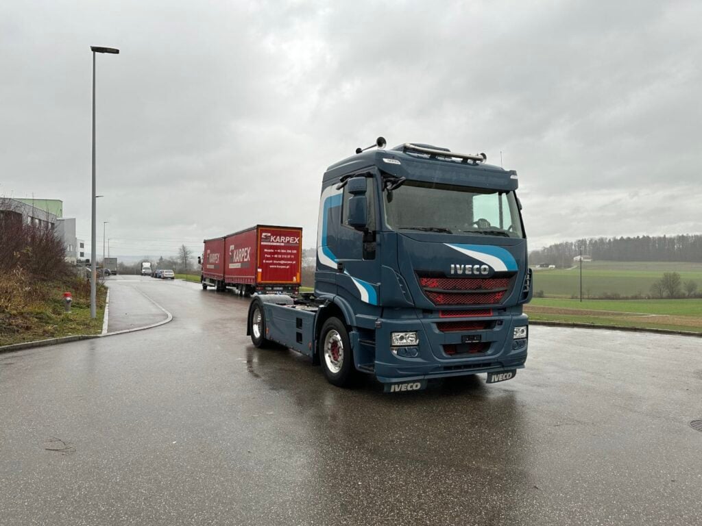 (D) 2016 Iveco 440S56T Stralis Hydraulik