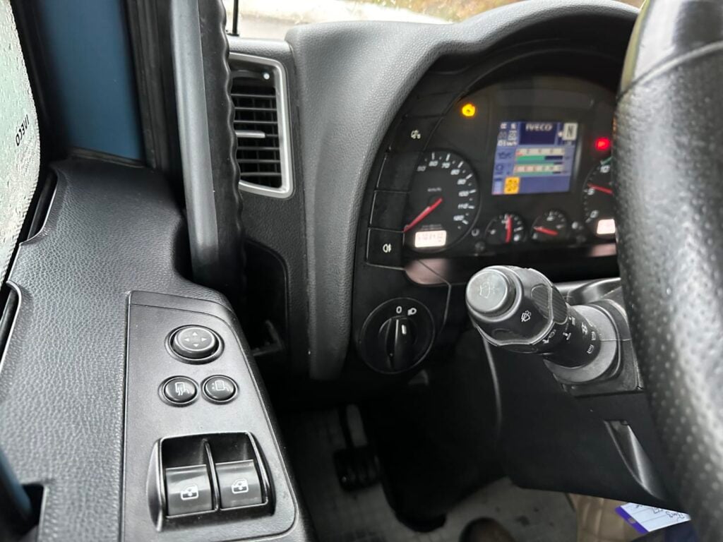 (D) 2016 Iveco 440S56T Stralis Hydraulik
