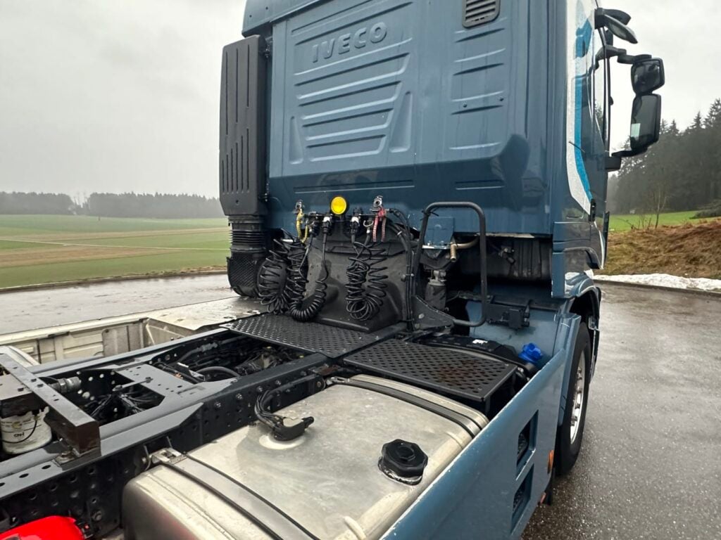 (D) 2016 Iveco 440S56T Stralis Hydraulik
