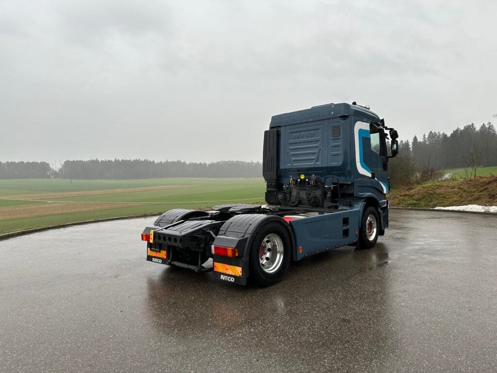 (D) 2016 Iveco 440S56T Stralis Hydraulik