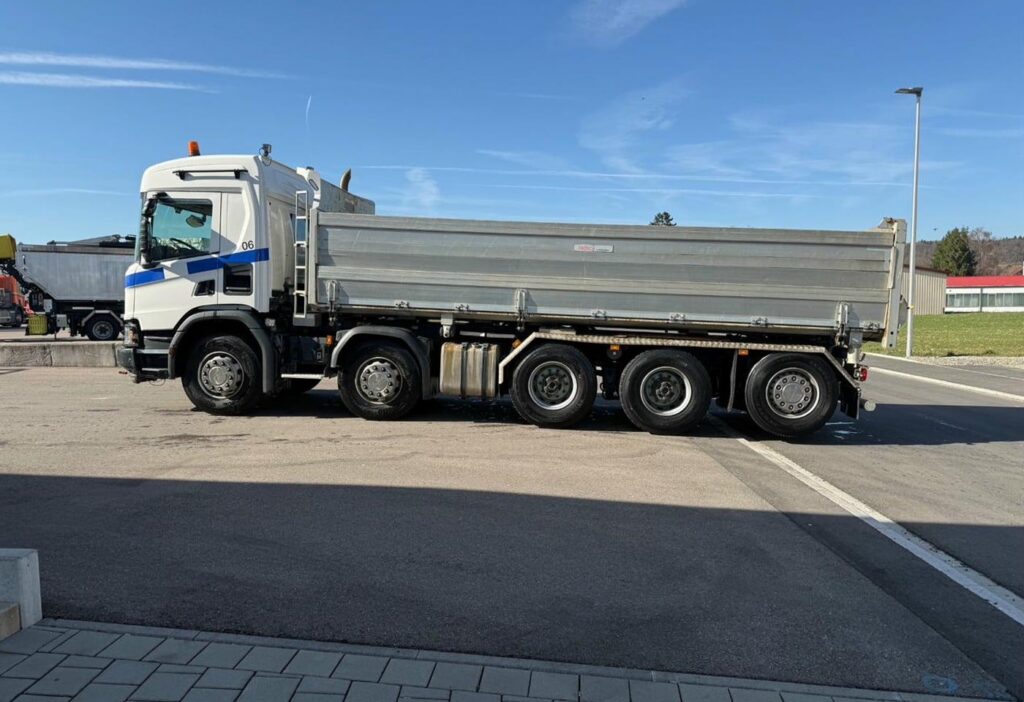2020 SCANIA P500 10x4*6 Trösch 3SK erste Antriebsachse Schaden