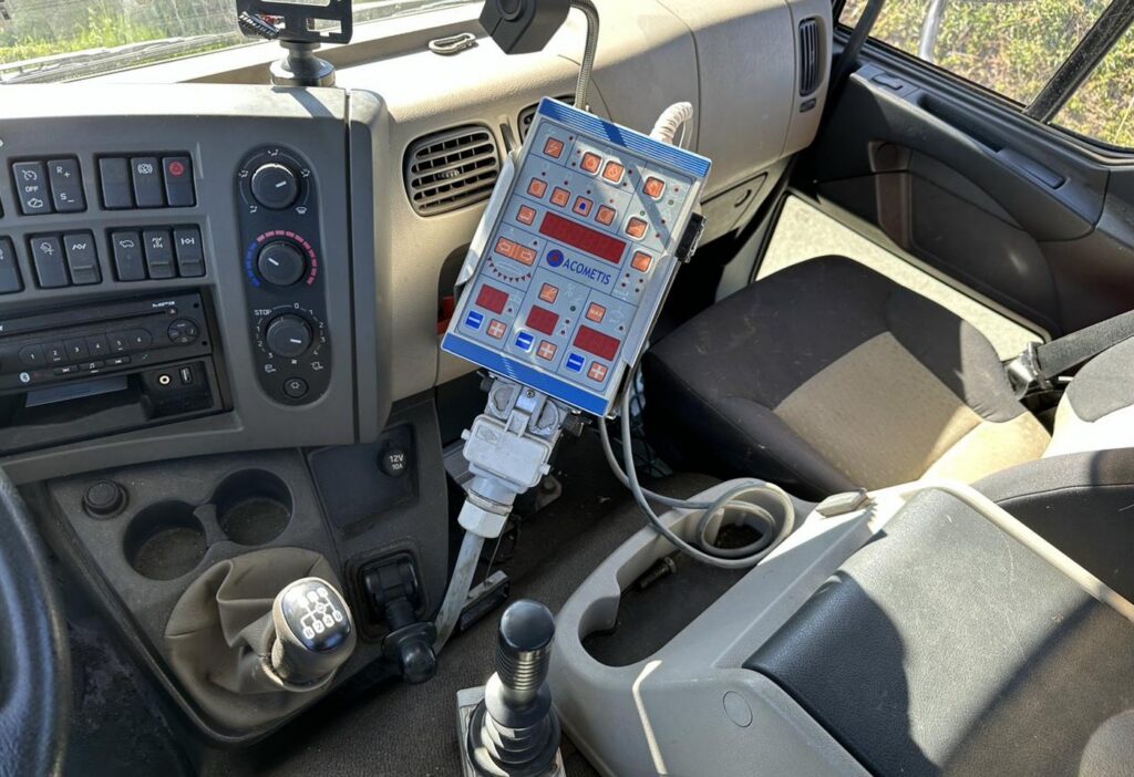 2012 Renault Midlum 300 4x4 Winterdienst
