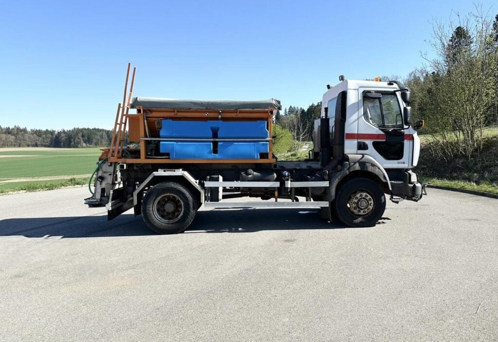 2012 Renault Midlum 300 4x4 Winterdienst