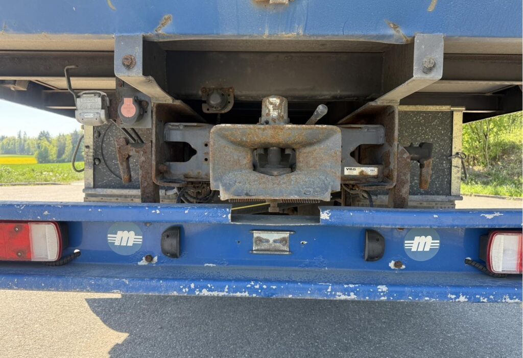 2003 Scania R124 470 6x2*4 HIAB 220 C-4